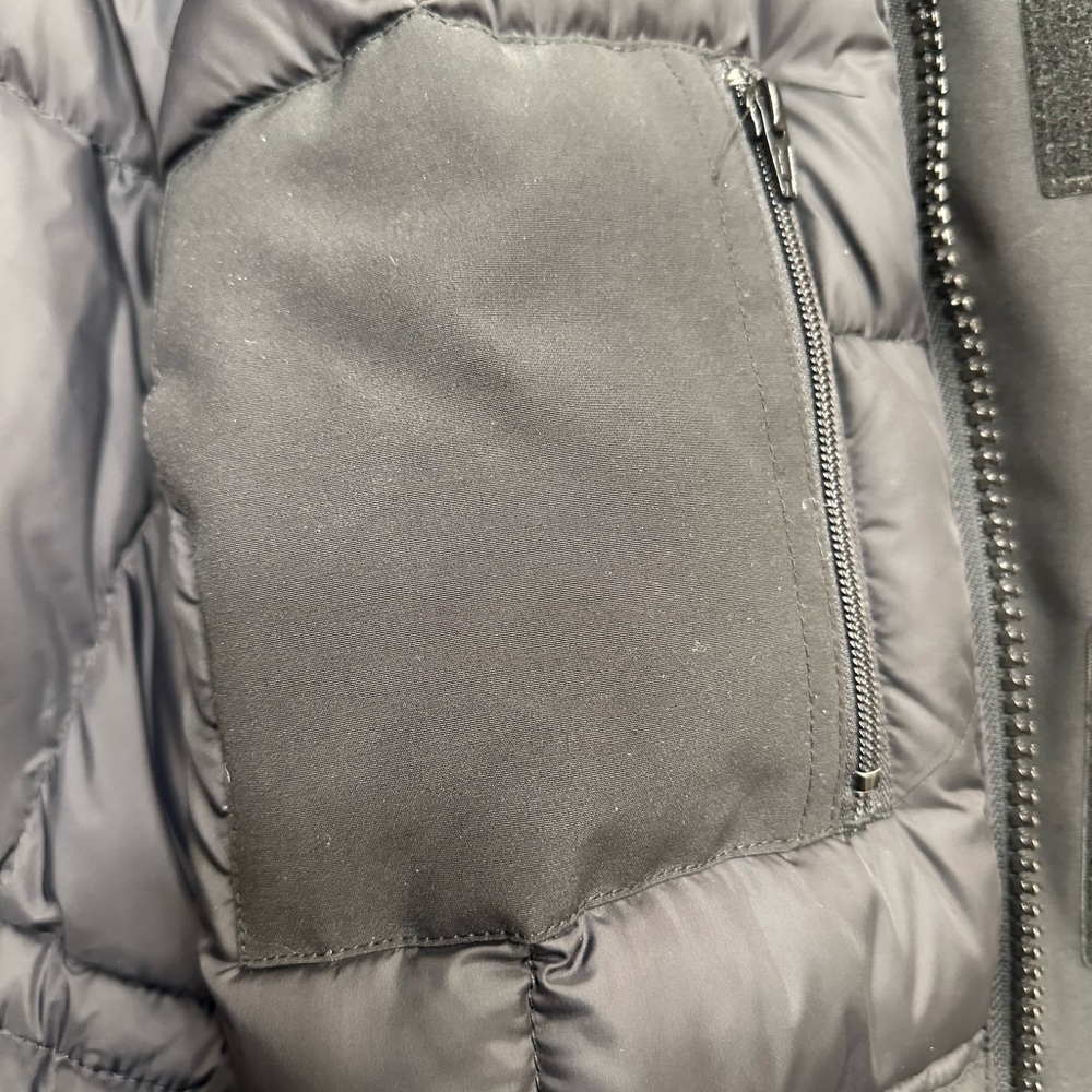 Canada Goose Black Arctic Program Jacket - Picture 13 of 16